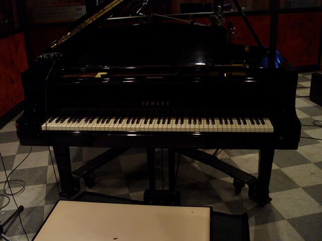 The grand piano, Avatar Studios, New York, 2005