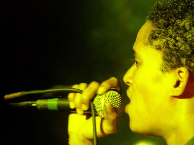 Z-Star on the mic, from the "colours" wall