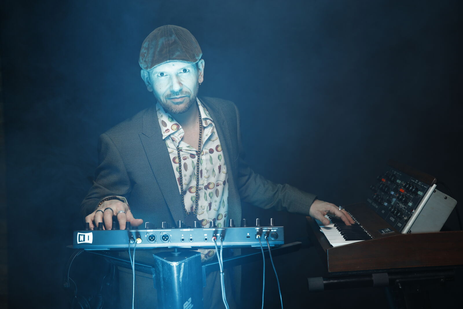 Cyan light, 2019