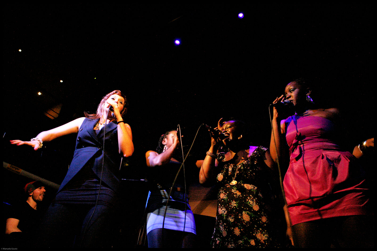 Backing vocalists, Sunlightsquare live, 2009