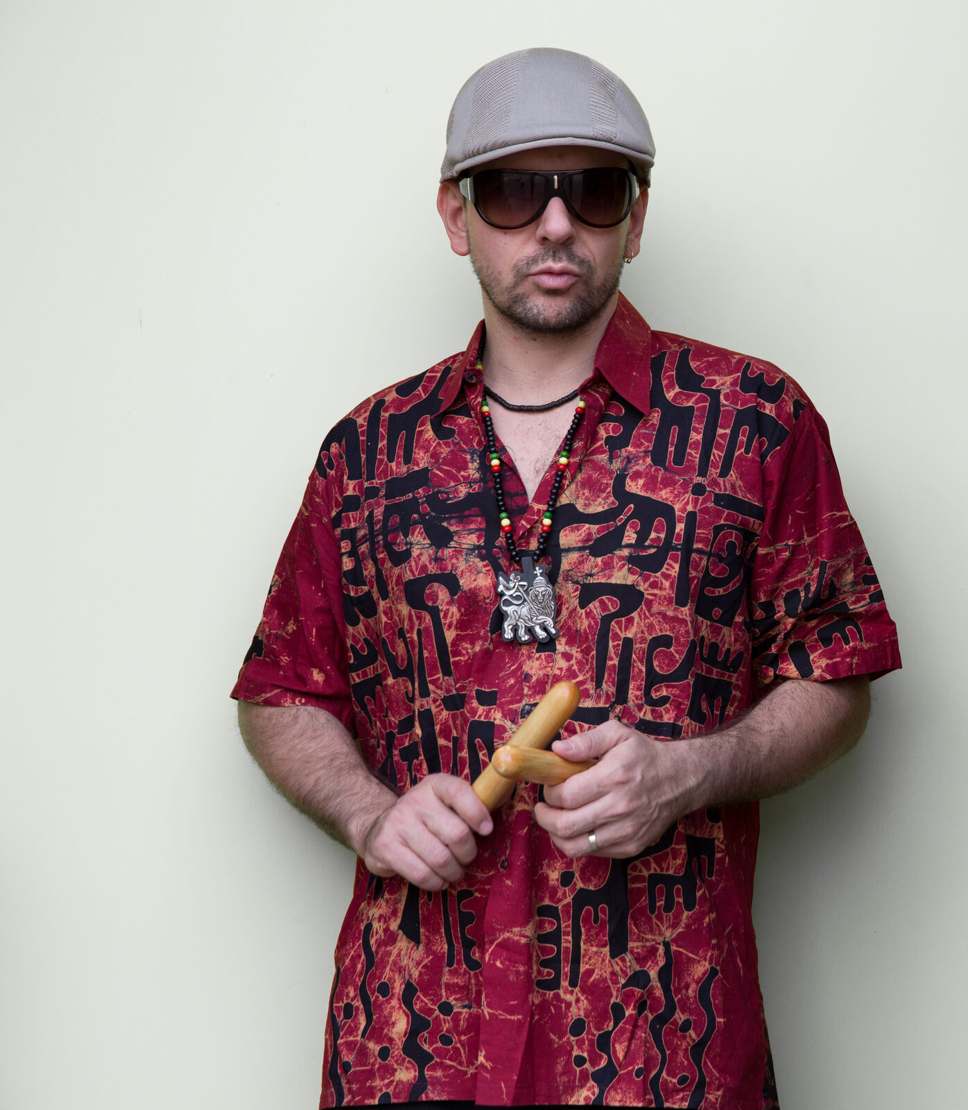 With claves, 2014