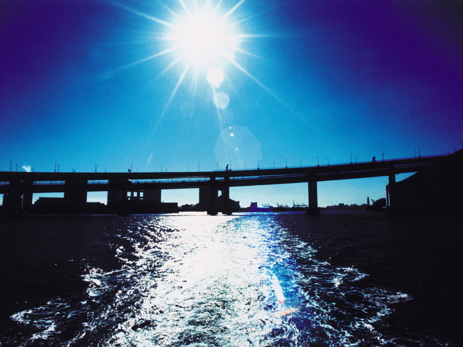 Tokyo Bay, from the photo series on the old sunlightsquare.com (mid-2000s)